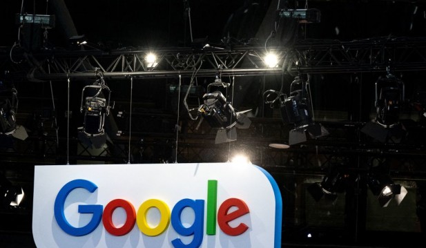 Google Tells Employees to Avoid Using Chatbots like Bard