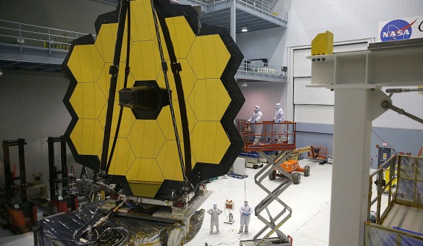James Webb Space Telescope Can Find Water in Exoplanet, Scientists Say