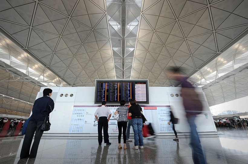 Hong Kong's Airlines To Boost Tourism by Offering Free Flight Tickets! How Can You Qualify?