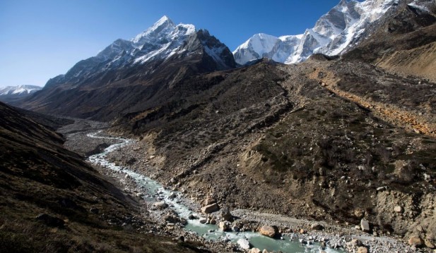 Himalayan Glaciers On Track To Lose 80% of Ice by 2100 if Global Warming Continues