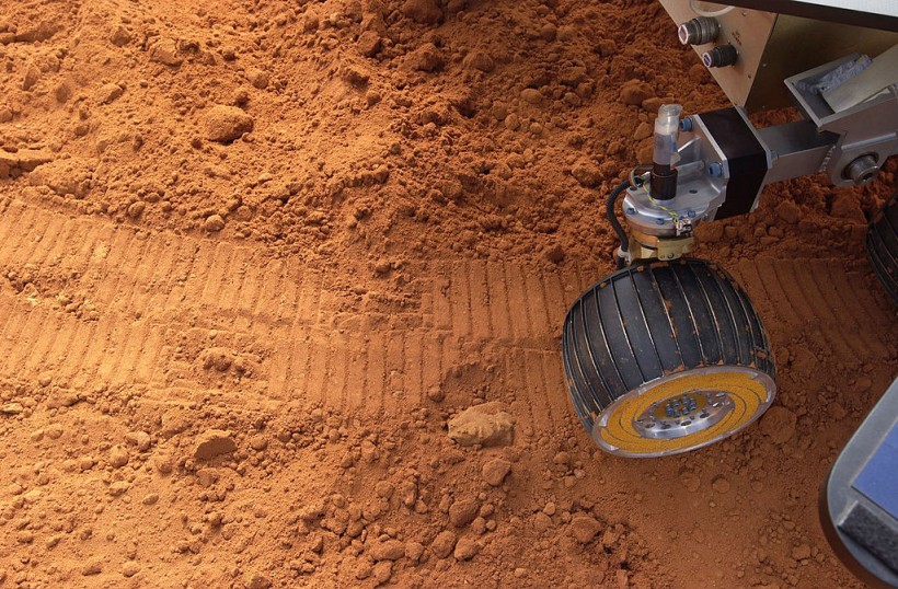 NASA Volunteers Now Sealed in Virtual Mars Simulation; Duration, Challenges, Other Details