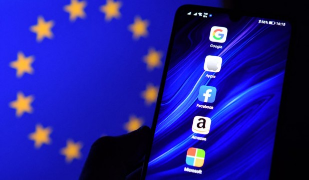 EU-US Data Privacy Framework: Facebook, Apple, Google Can Soon Store European User Data on American Servers!