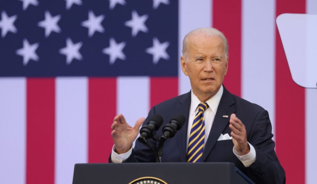 Biden Promises to Keep US in NATO: ‘I absolutely guarantee it.’