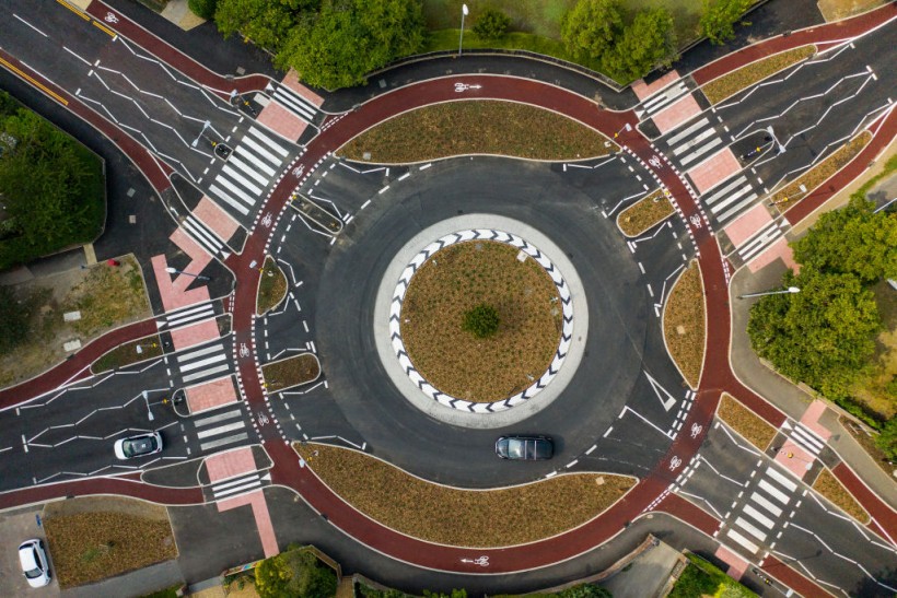 Are Roundabouts the Best Solution for US Road Accidents?