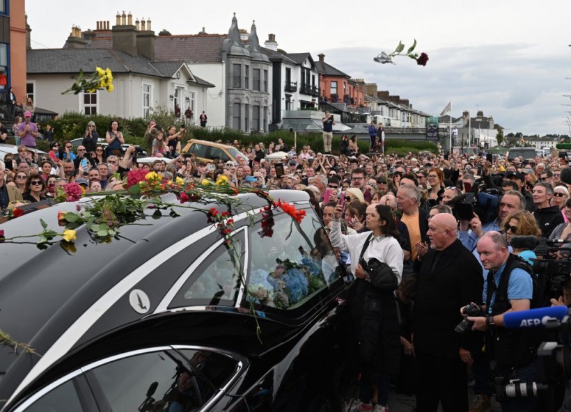 ‘Eire Loves Sinead’: Mourners Across Ireland Bids Singer, Musician Sinead O'Connor Goodbye