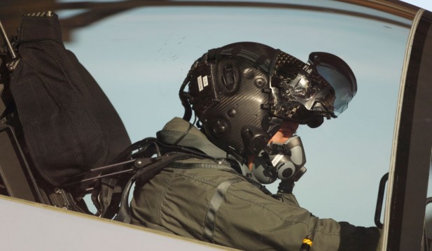 US Navy Wants Lockheed Martin's Helmet-Mounted Displays; How Will These Help F-35 Fighter Jet Pilots?