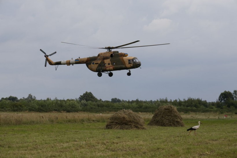 Russian Mi-8 Helicopter Pilot Defects to Ukraine