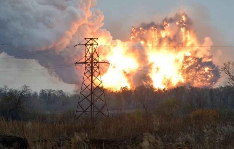Human Rights Watch Blames Russia's Cluster Munitions for Hundreds of Deaths in Ukraine