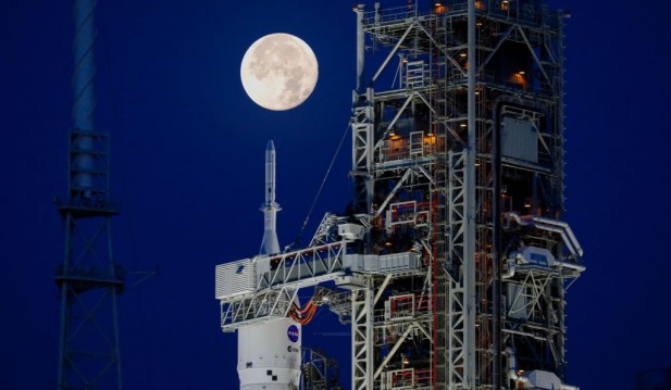 NASA's Space Launch System: Mega Moon Rocket Hindered by Financial Constraints