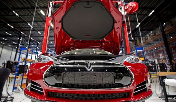 Tesla's India EV Component Sourcing Could Reach Almost $2 Billion; Will Indian Commerce Minister Shares Details