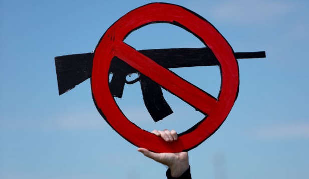 New Mexico's Gun Ban Temporarily Dismissed; US Federal Judge Explains the Firearm Restriction's Issue