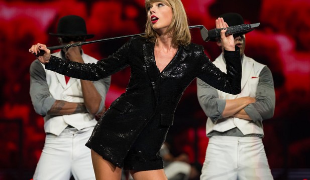 Taylor Swift The 1989 World Tour Live In Los Angeles - Night 2