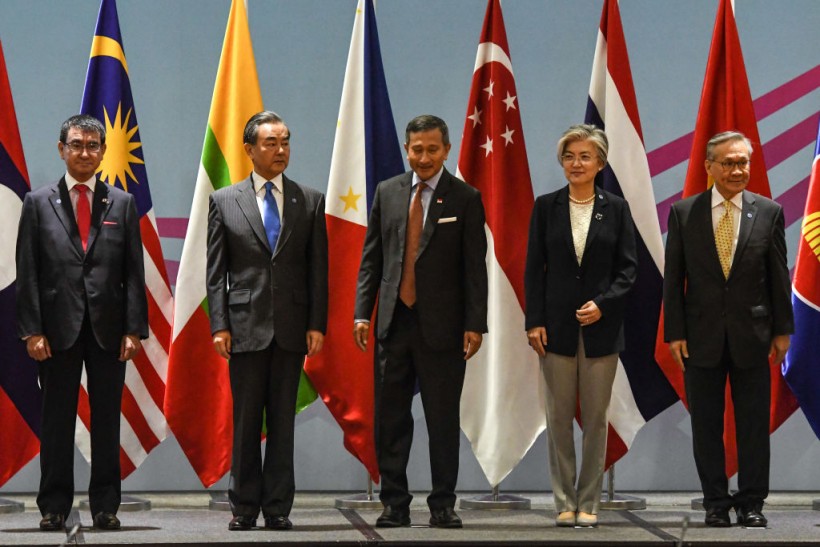 SINGAPORE-ASEAN-FORUM