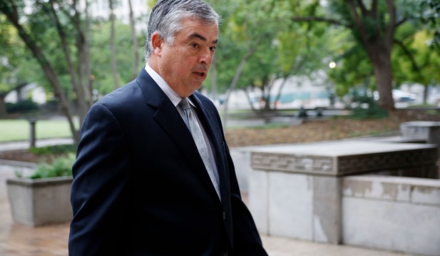 Apple Executive Eddy Cue To Testify In Government's Case Against Google In D.C.