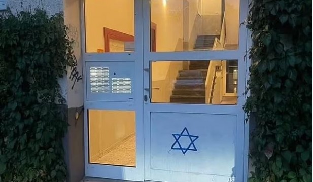Another Kristallnacht? Star of David Graffitied on Jewish Homes in Berlin