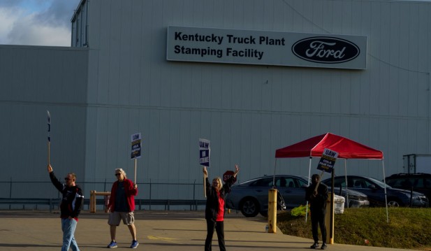 United Auto Workers Expand Strike To Ford Truck Plant In Kentucky
