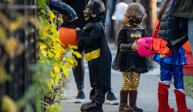 Halloween 2023: How To Protect Kids' Teeth From Candies—Here are Some Tips From Dentists
