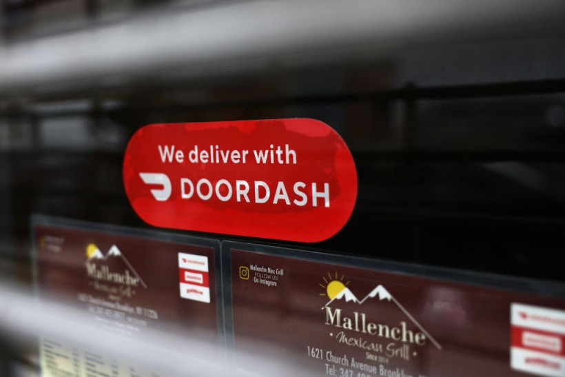 Is DoorDash Forcing Customers To Tip? New App Pop-Up Message Says No Tip Equals To Longer Delivery Time