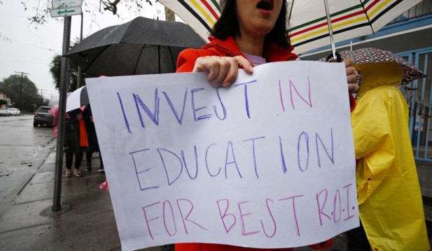 Oregon Teachers' Strike: Educators Walk Off Job Over Issues With Class Sizes, Salaries, Lack of Resources