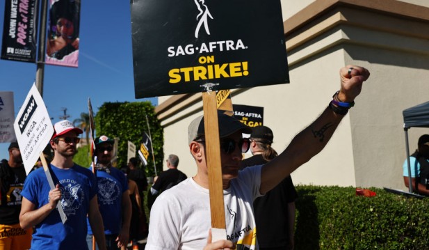 SAG-AFTRA Reviews Studios' 'Final' Offer Amid Ongoing Strike