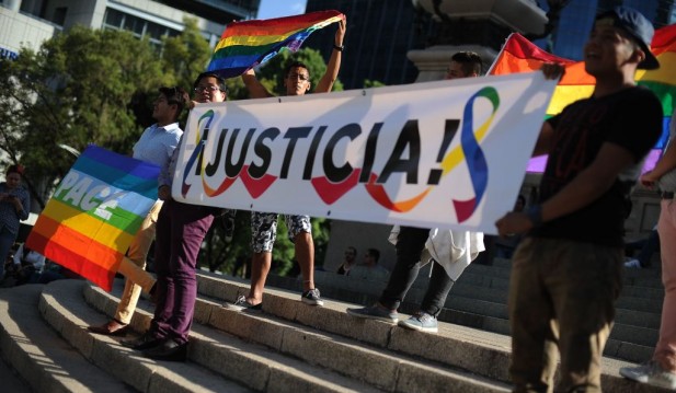 MEXICO-GAY-PRIDE-PROTEST-VIOLENCE