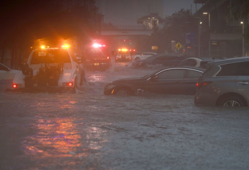 Florida Flooding Leaves Hundreds of Thousands Without Power—Here are Affected Areas, Other Details