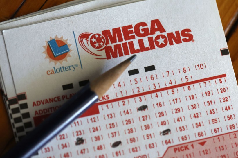 Maine: Mega Millions Winner Sues Spouse After Announcing Lottery Win; NDA Allegedly Agreed on by Plaintiff, Defendant