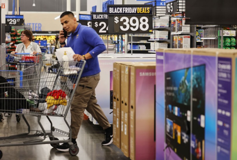 Walmart Prepares For Holiday Shopping Season