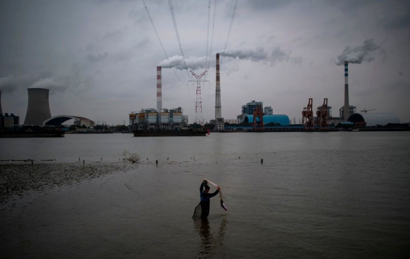 Climate Report: Global Fossil Fuel Emissions on the Rise, Led by China, India, Aviation
