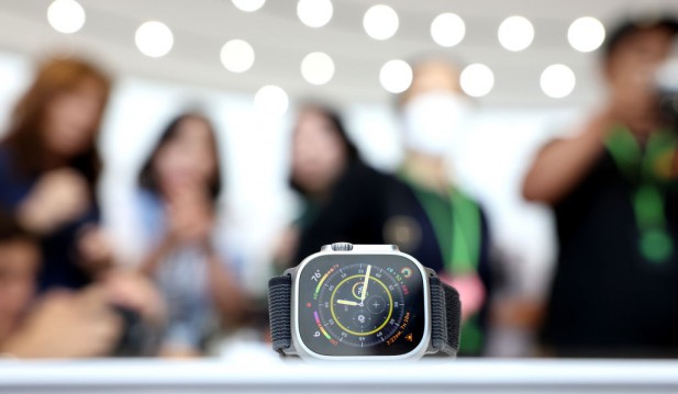 Apple's 2024 Watch Lineup Could Have New Features, Including BP Monitor, Sleep Apnea Detector