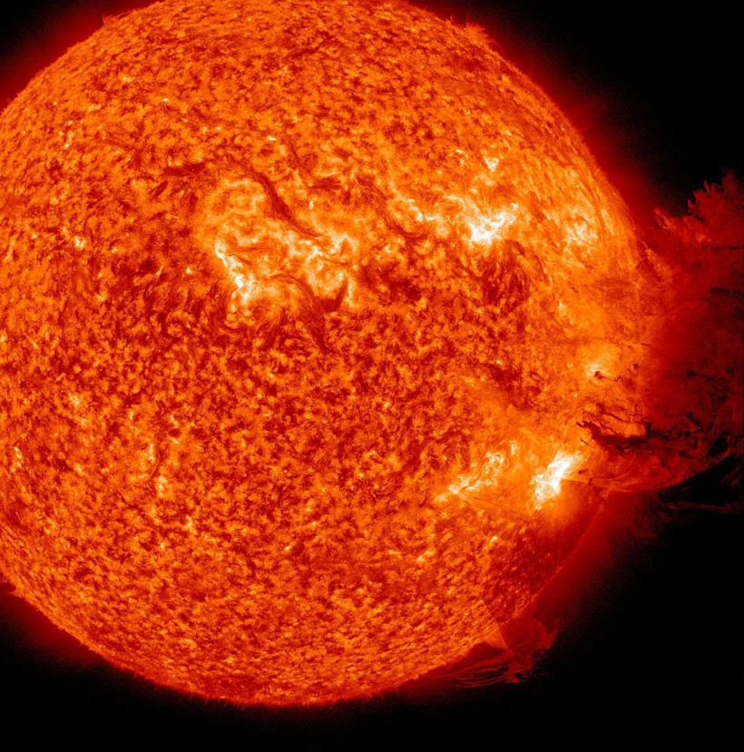 Most Powerful Solar Flare Since 2017 Observed by NASA—Is This the Start of Rumors Internet Apocalypse?