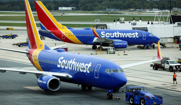 Southwest Airlines Experiences Major Flight Cancellations Across U.S.