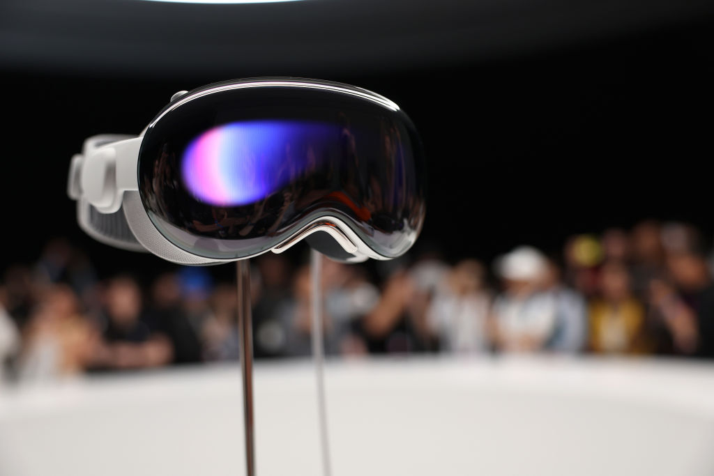 Apple's $3,499 Vision Pro Headset Will Test Marketing Might