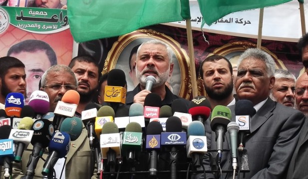 GAZA, PALESTINE, April 30 - At a rally supporting the Palestinian prisoners' movement hunger strike, Prime Minister Ismail Haniyeh calls for 
