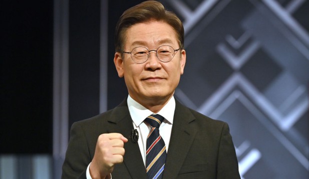 South Korean Presidential Candidates Debate Social Issues