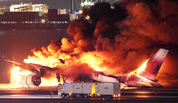 Japan Airlines Plane Catches Fire in Tokyo’s Haneda Airport