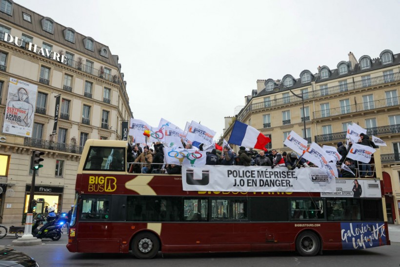 Paris Police Officers Protest On Open-Top Buses to Express Demands Ahead of Olympics
