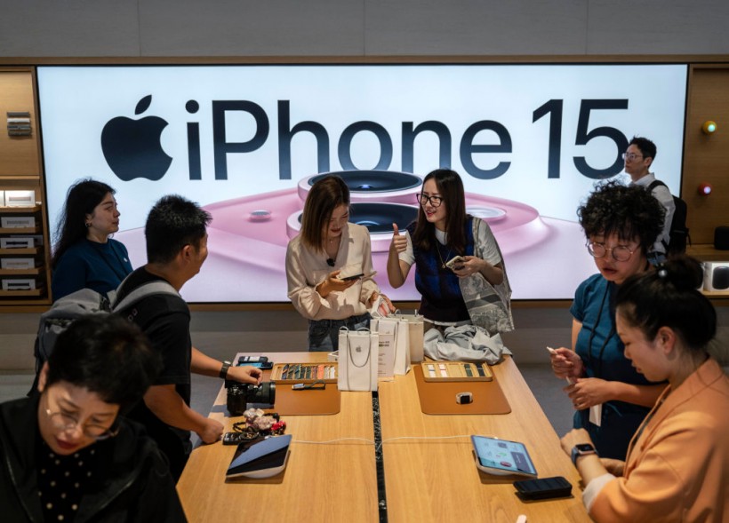 China Receives Rare iPhone Discounts From Apple as Gadget Sales Plummet—Will This Help Maintain Its Brand Image?