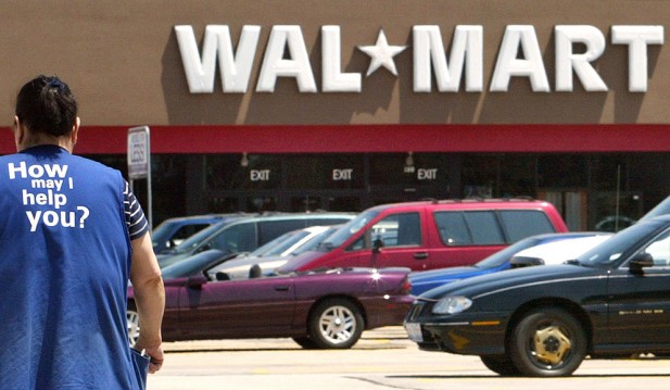 Walmart Goes Viral After Keeping Perishable Goods in Hot Sun—Sparking Outrage Among Shoppers