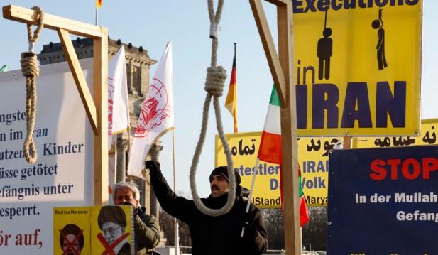 GERMANY-IRAN-EU-POLITICS-CONFLICT-RIGHTS-PROTEST