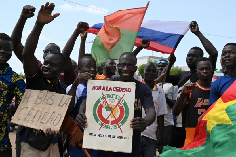 BURKINA-COUP-POLITICS-ECOWAS-DEMO