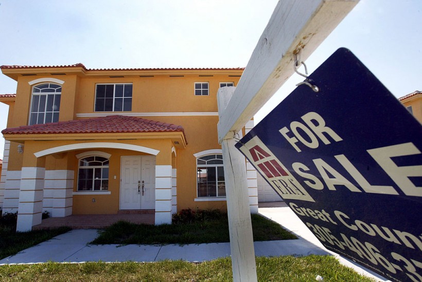 Florida's Law Barring Chinese Property Ownerships Blocked by Court as It Violates Federal Law