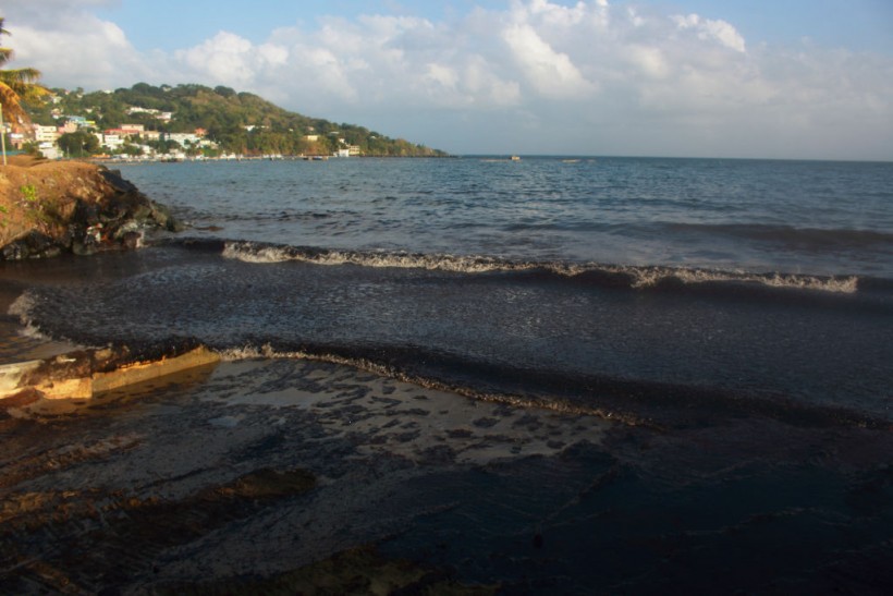 Mysterious Oil Spill: Trinidad, Tobago Declare National Emergency as Thousands of Volunteers Work To Clean Mess