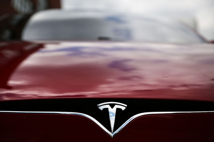 NYC Wage Gap Crackdown: Tesla, News Corp Face Complaints Under Pay Transparency Law