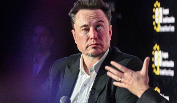 Elon Musk Boasts Not Needing Therapy, Says He Want This Fact To Be Put In His Gravestone