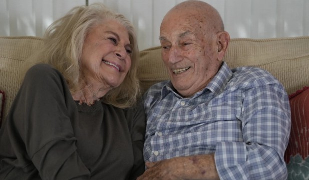 World War II veteran Harold Terens and fiancee Jeanne Swerlin