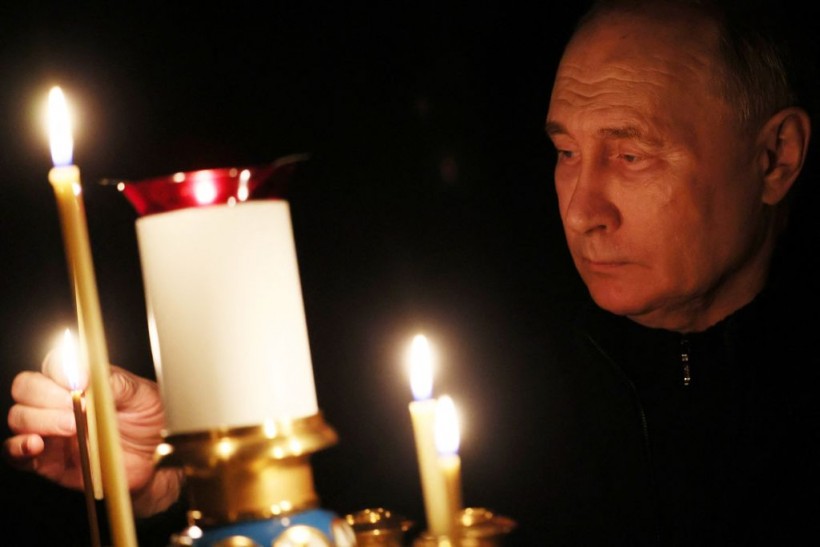 Putin, Russia Gather to Grieve as Concert Hall Attack Marks Deadliest Day in Almost 20 Years