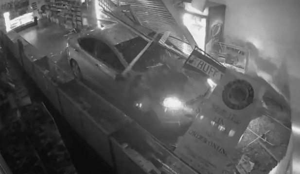 Burglars Ram Car Into Connecticut Smoke Shop