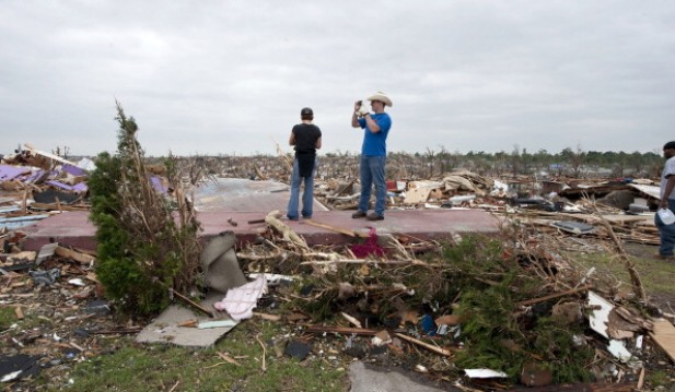 Over One Hundred Dead As Major Tornado Devastates Joplin, Missouri
