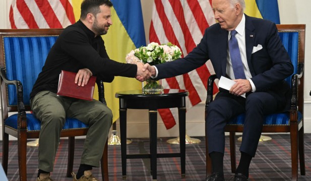 President Joe Biden, Volodymyr Zelenskyy meet in Paris